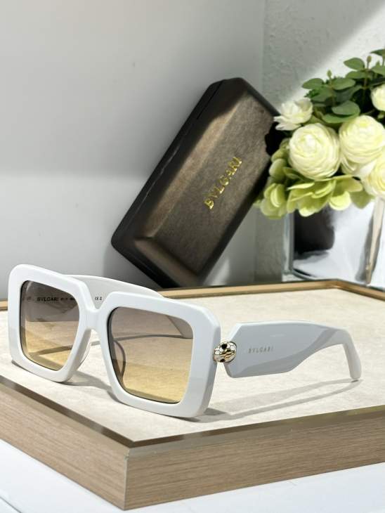 Picture of Bvlgari Sunglasses _SKUfw76226535fw